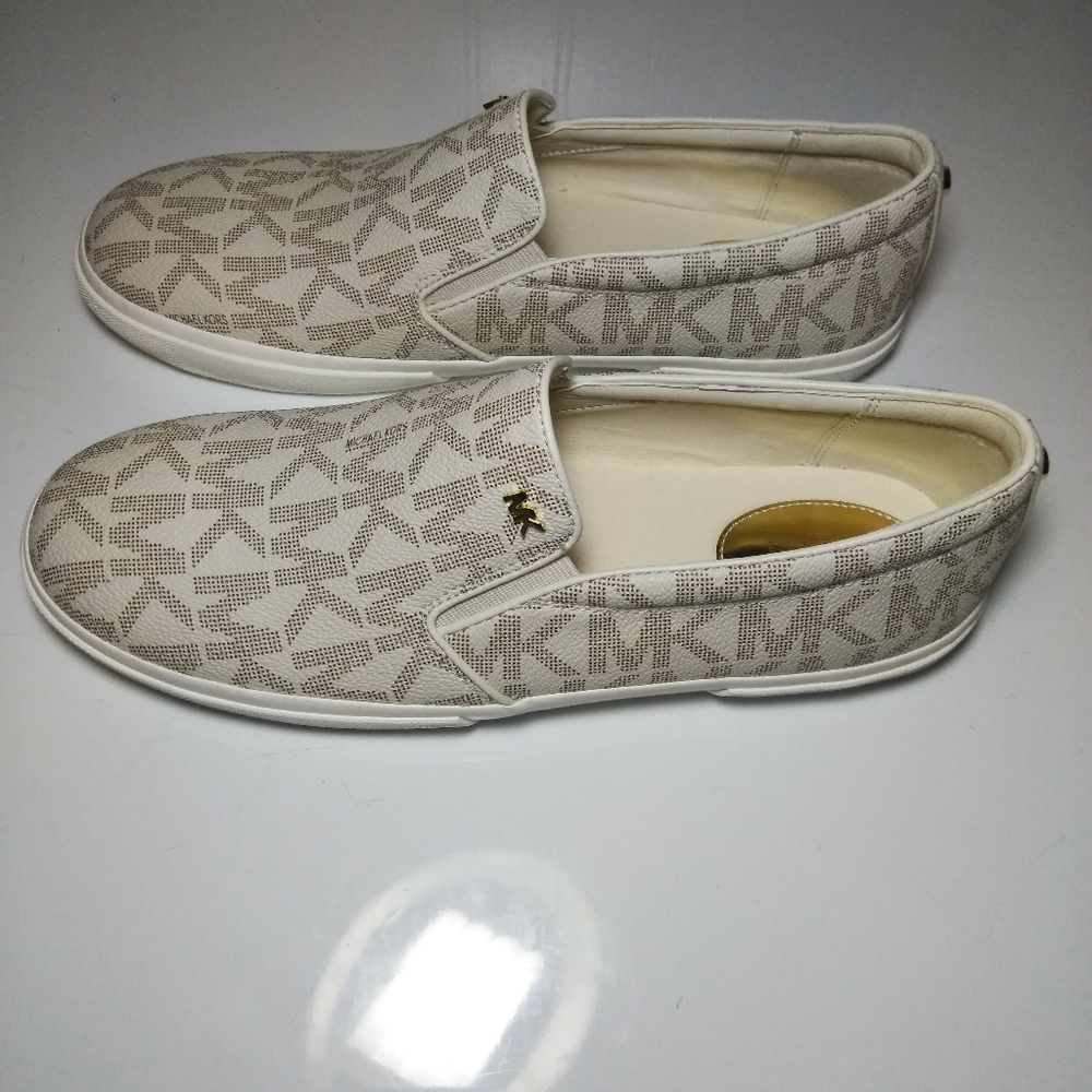 Michael Kors Shoes Womens sz 10M